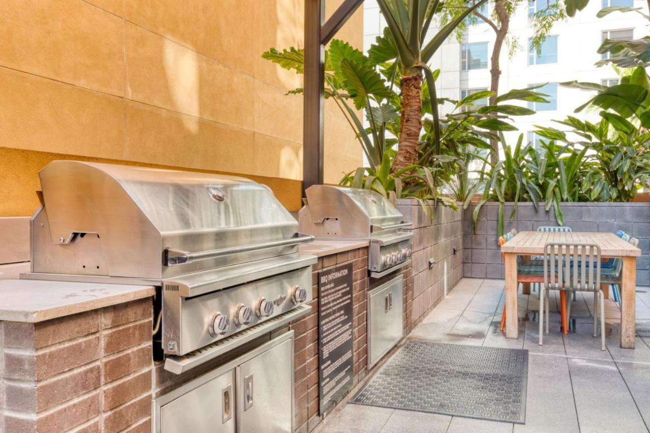 Apartment Hollywood W Concierge Pool Nr Shops Lax-1089
